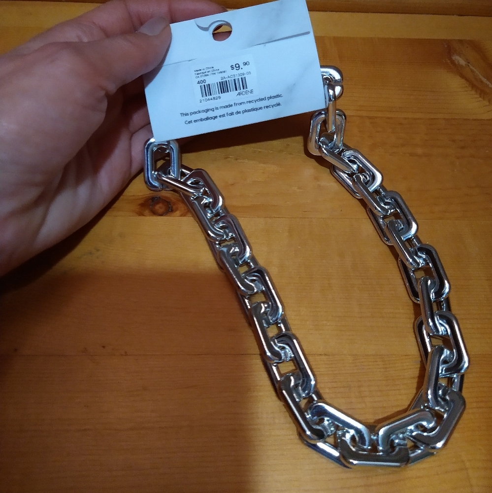 Chain choker style silver tone necklace - Picture 2 of 9